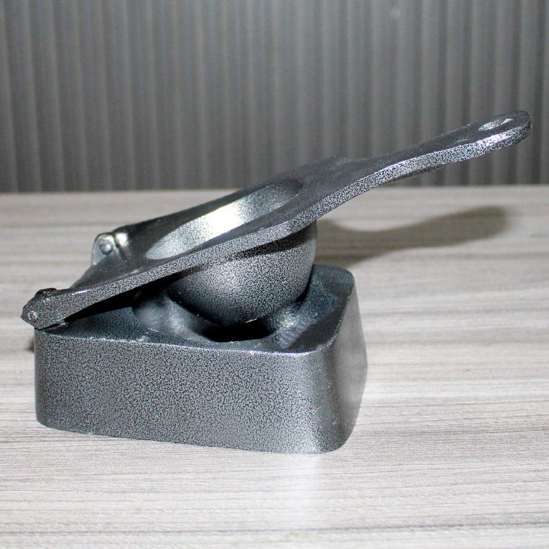 Pataconera Cono Negra – Aluminio Fundido