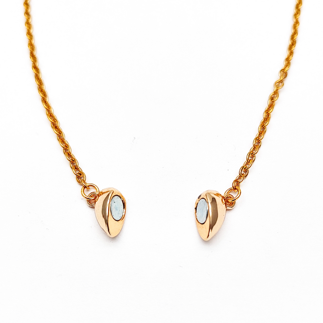 Collar Corazón Dorado con Imán – Regalo de Amor