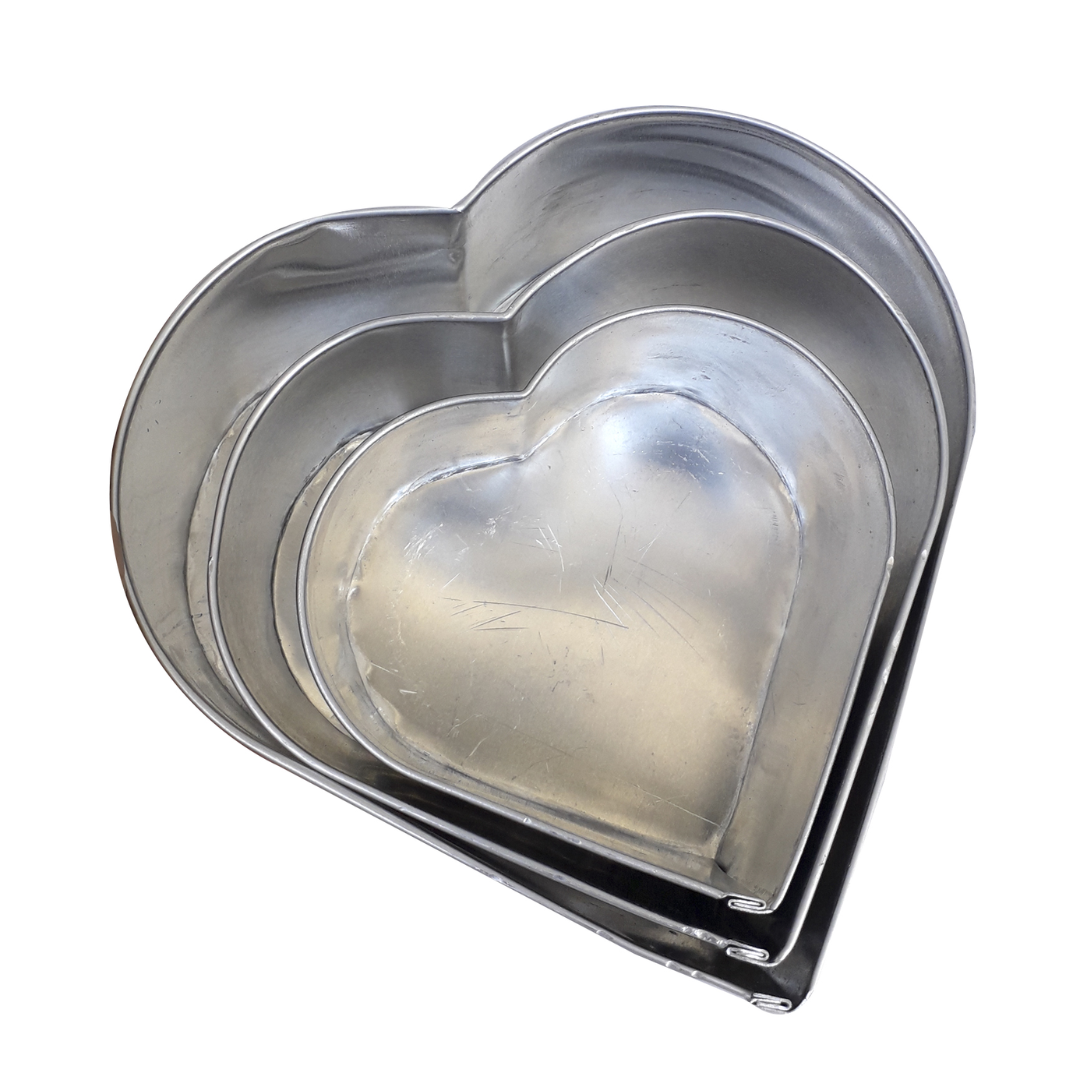 Set Moldes Mini Corazón Para Tortas x3 – Aluminio de Alta Calidad
