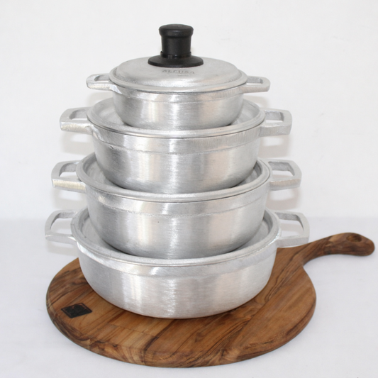 Juego de Calderos de Aluminio Fundido x 4 con Tapa