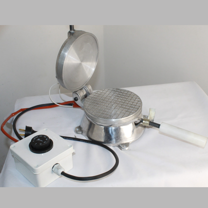 Máquina para Obleas de 16 cm con Control de Temperatura y Corte Interno