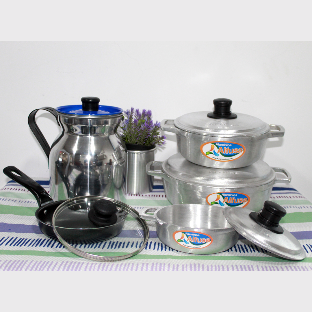 Trío de Calderos + Jarra y Sartén en Aluminio Fundido