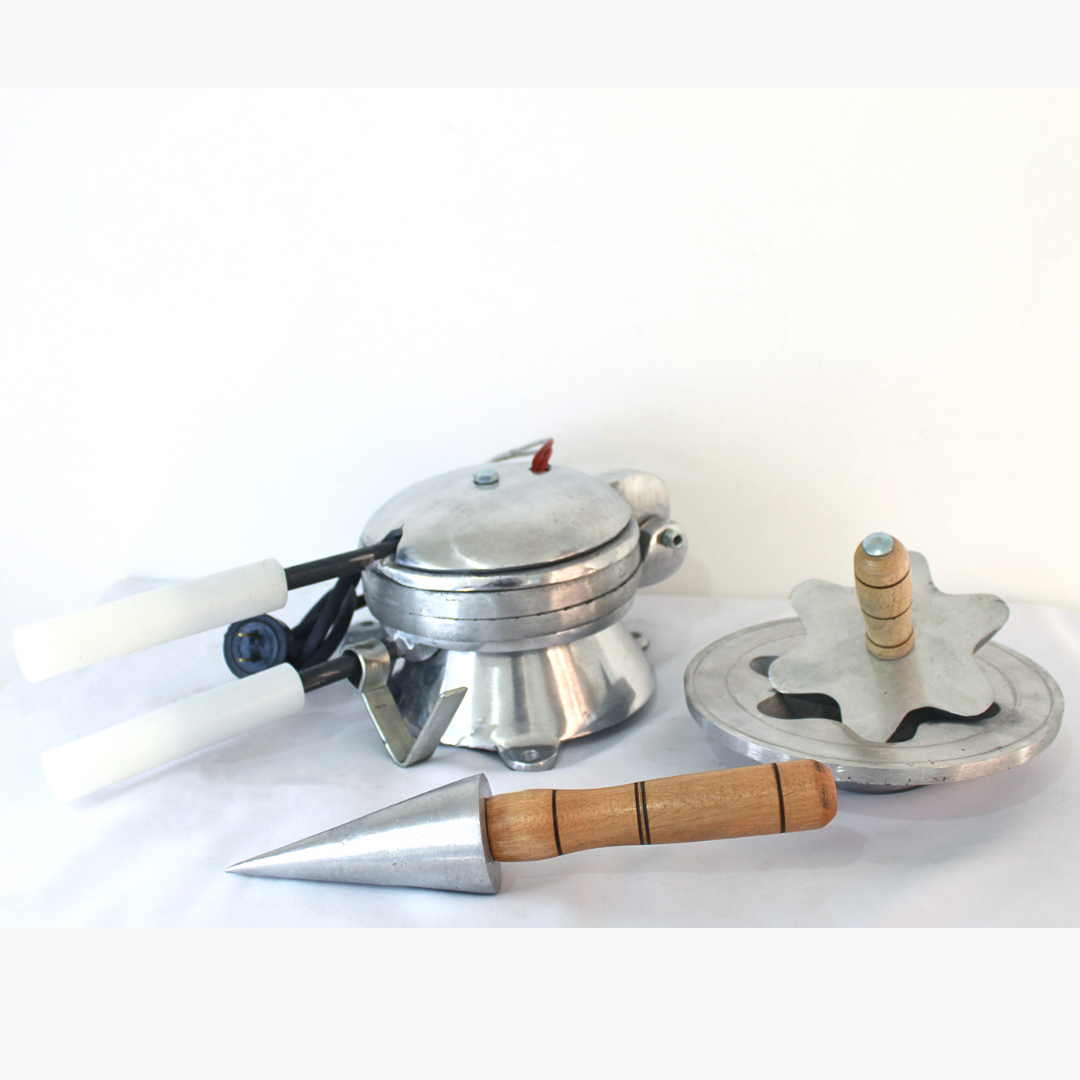 Combo Máquina de Obleas + Molde Cesta Grande + Cono Mediano