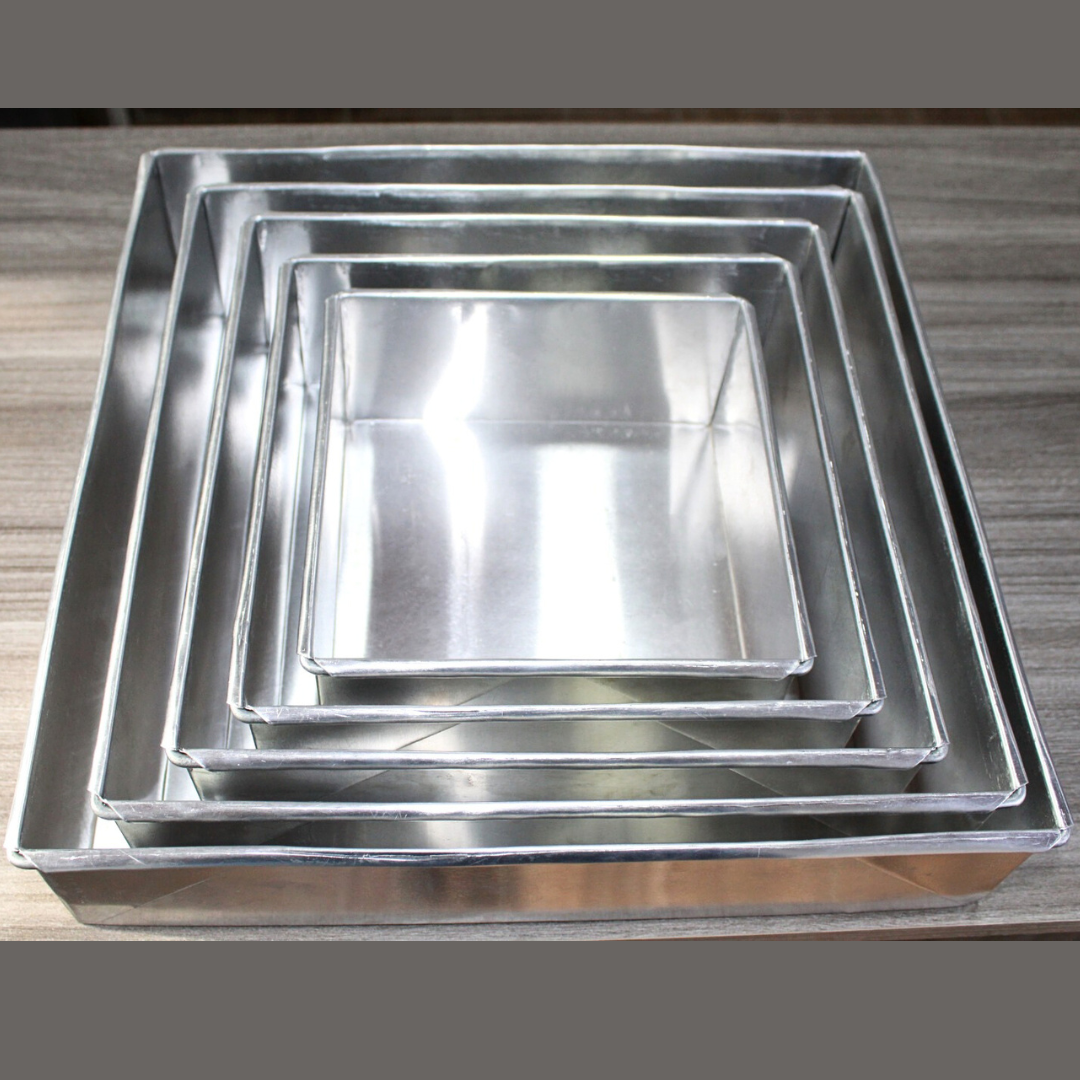 Set de Moldes Cuadrados para Torta x5 en Aluminio de Alta Calidad